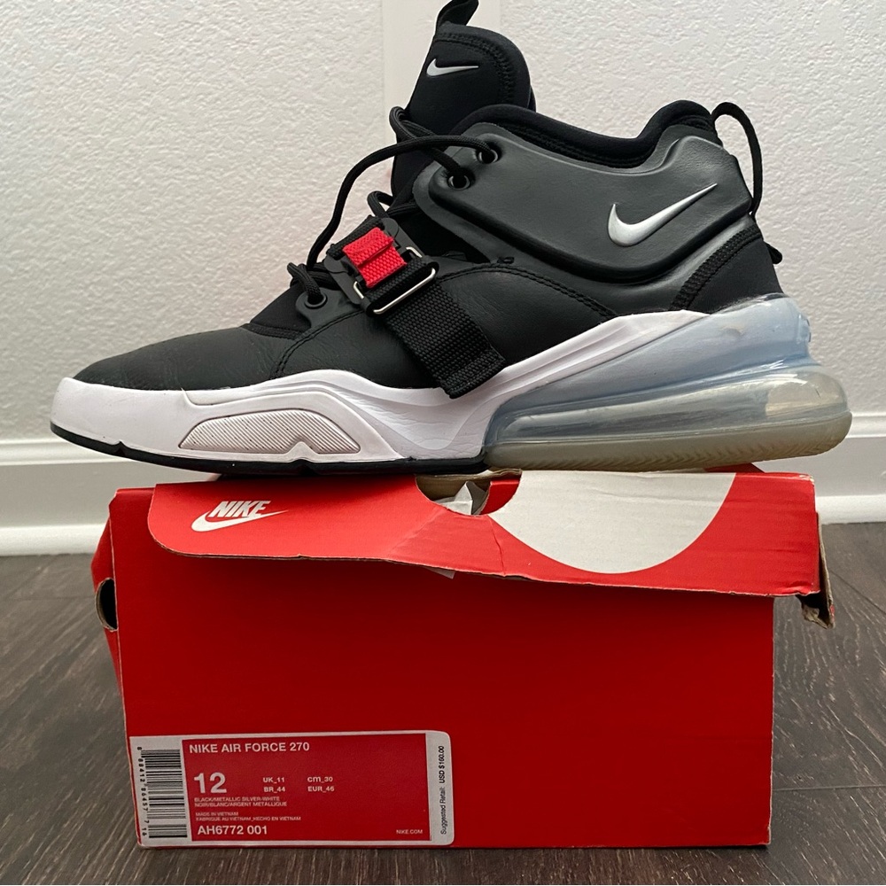 NIKE AIR FORCE 270/ black metallic silver white/ Size 12